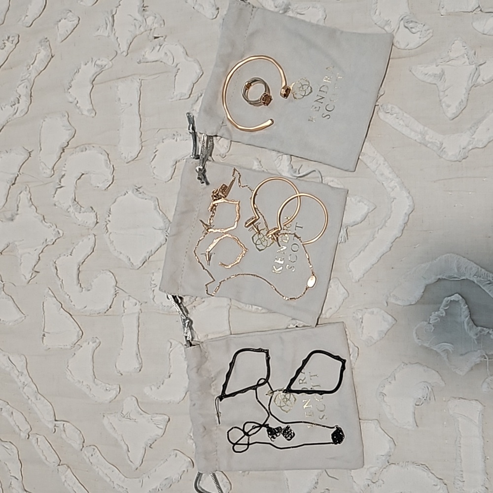 Kendra Scott bundle